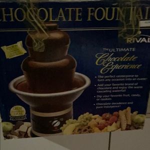 Chocolate fountain